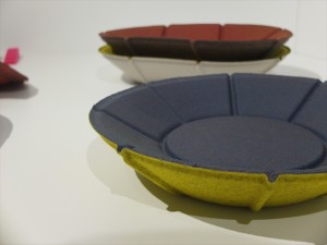 MATERIAL DESIGN EXHIBITION 2016 参加クリエイター：倉本仁 / 北川大輔 / 吉田真也 / 小池和也 / AZUCHI ゲストトーク：柴田文江（Design Studio S）× 中嶋浩善（住友化学株式会社） プロトタイププレゼンテーション ファシリテーター:鈴木啓太