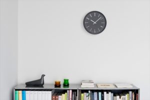 Draw wallclock . Designed by Kazuya Koike / Lemnos inc.