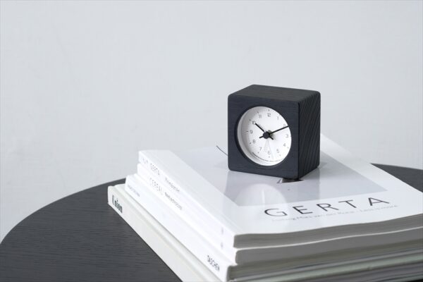 NEUT alarm clock